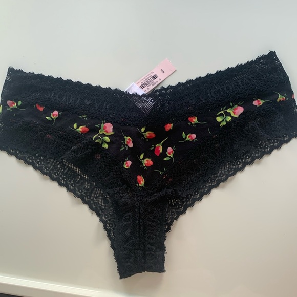 Victoria’s Secret cheeky style panty- S - Picture 1 of 4